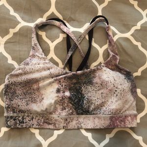 Lululemon sports bra